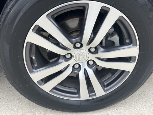 Used 2017 Honda Pilot EX-L image 12