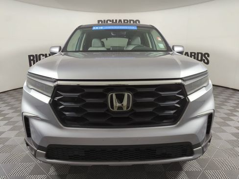 Used 2023 Honda Pilot EX-L image 3