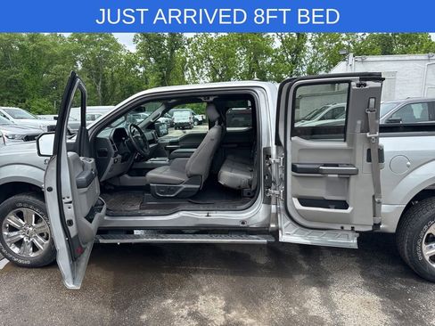 Used 2020 Ford F150 XLT w/ Equipment Group 302A Luxury AWD/4WD image 39