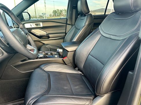 Certified 2023 Ford Explorer ST w/ Equipment Group 401A image 8