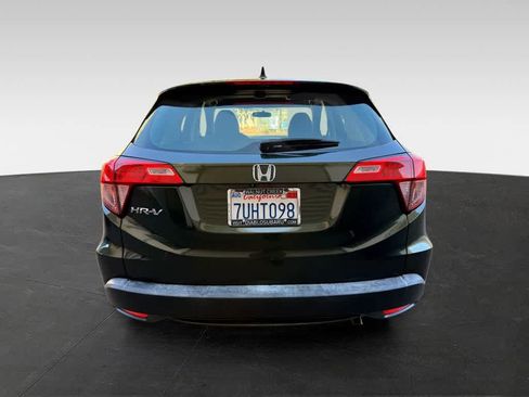 Used 2016 Honda HR-V LX image 5