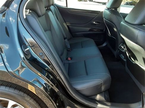 Used 2022 Lexus ES 350 image 28