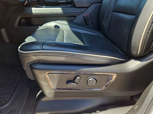 Used 2023 RAM 1500 Limited AWD/4WD image 25