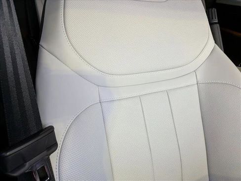 Used 2024 Land Rover Range Rover Sport Dynamic SE image 18