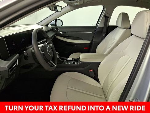 Certified 2025 Hyundai Sonata SE image 15