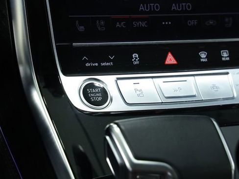 Used 2023 Audi Q7 3.0T Prestige AWD/4WD image 21