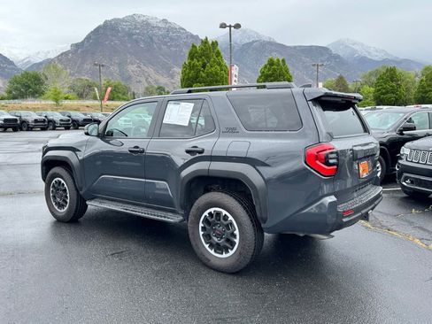 Used 2025 Toyota 4Runner TRD Off-Road AWD/4WD image 9