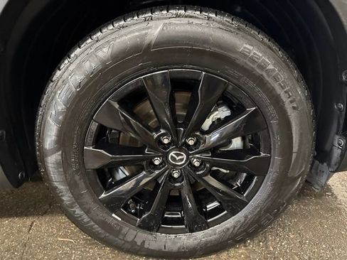 Used 2025 MAZDA CX-50 AWD 2.5 S w/ Preferred Package image 9