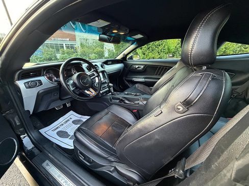 Used 2016 Ford Mustang Premium RWD image 43