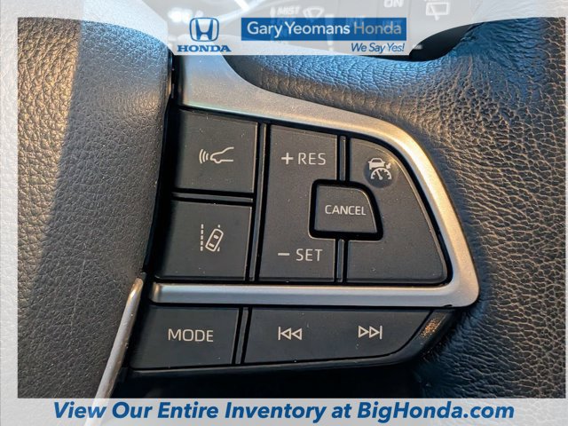 Used 2021 Toyota Sienna XLE FWD image 28