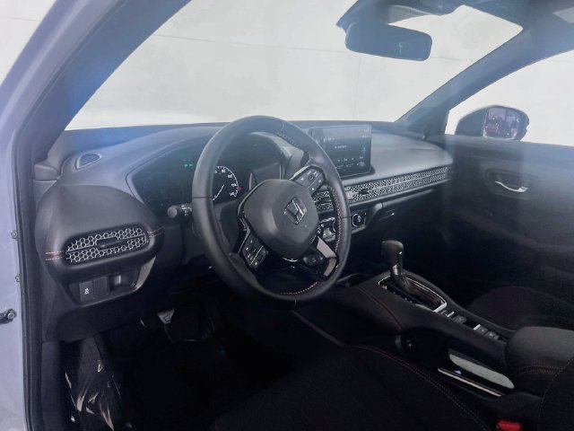 Certified 2026 Honda HR-V Sport image 8