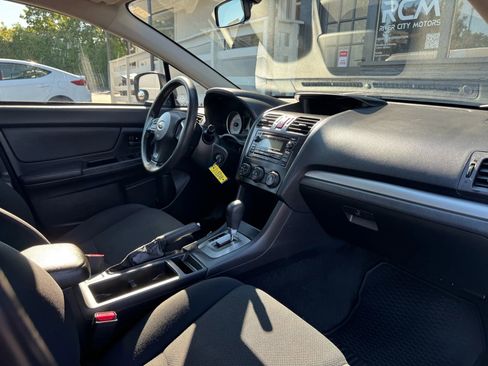 Used 2013 Subaru Impreza 2.0i image 21