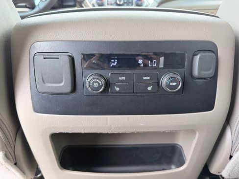 Used 2018 Chevrolet Tahoe LT w/ Texas Edition Package RWD image 25