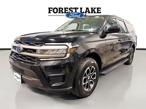 Certified 2024 Ford Expedition Max XLT image 3