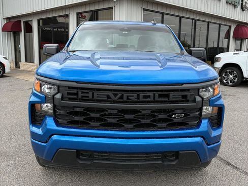 Used 2024 Chevrolet Silverado 1500 Custom w/ Turbomax Blackout Package image 5