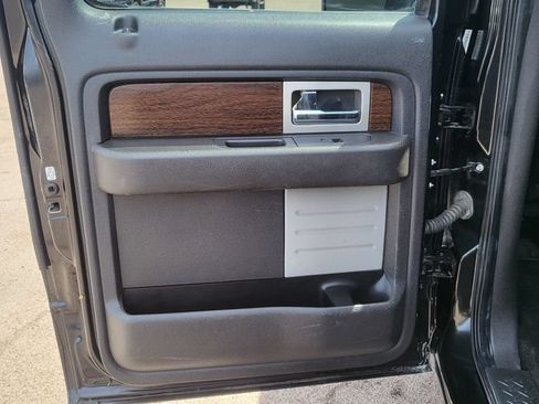 Used 2014 Ford F150 Lariat w/ Equipment Group 502A Luxury RWD image 20