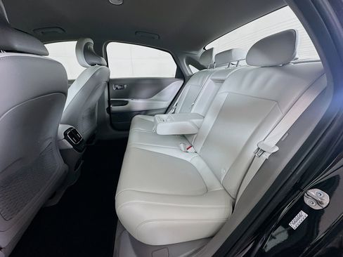 Used 2024 Hyundai Ioniq 6 SEL RWD image 27