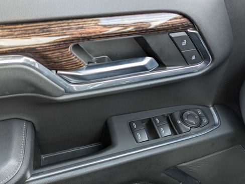 Used 2024 GMC Sierra 1500 SLE w/ X31 Off-Road Package image 29