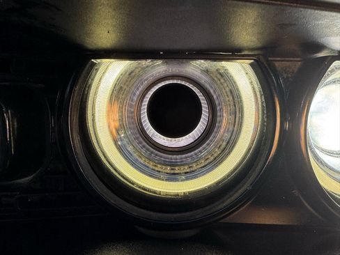 Used 2017 Dodge Challenger R/T w/ Quick Order Package 22P T/A image 22