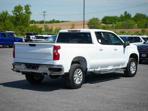 Used 2024 Chevrolet Silverado 1500 LT AWD/4WD image 5