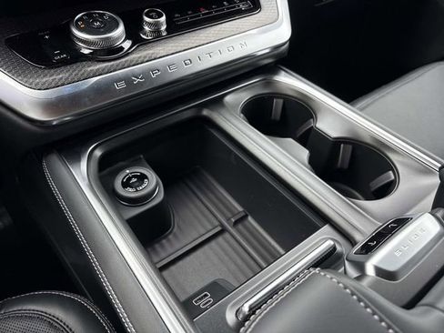New 2026 Ford Expedition Max Platinum AWD/4WD image 30