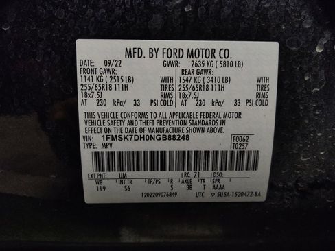 Used 2022 Ford Explorer XLT w/ Equipment Group 202A image 33