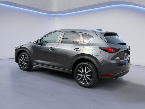 Used 2018 MAZDA CX-5 Touring image 5