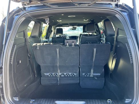 Certified 2023 Chrysler Pacifica Touring-L w/ Uconnect Theater Family Group image 7