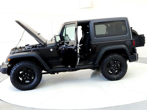 Used 2017 Jeep Wrangler Sport image 10