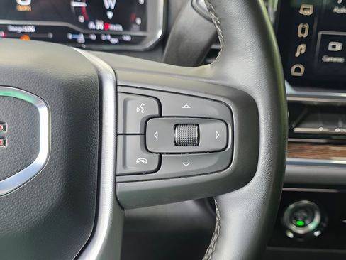 Used 2024 GMC Sierra 1500 SLE image 19