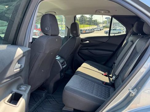 Used 2023 Chevrolet Equinox LT w/ LPO, Floor Liner Package AWD/4WD image 11