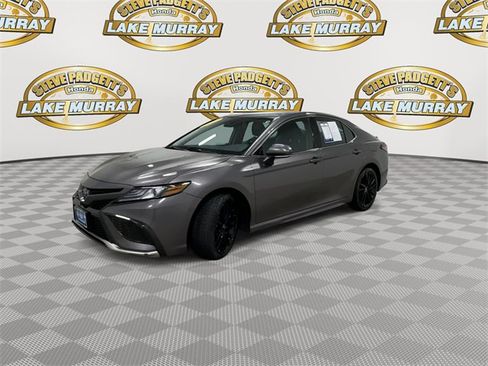 Used 2024 Toyota Camry XSE image 7