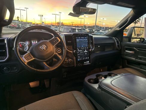 Certified 2024 RAM 2500 Big Horn w/ Night Edition image 17