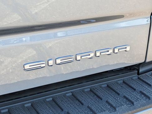 New 2026 GMC Sierra 1500 Denali w/ Denali Reserve Package AWD/4WD image 16