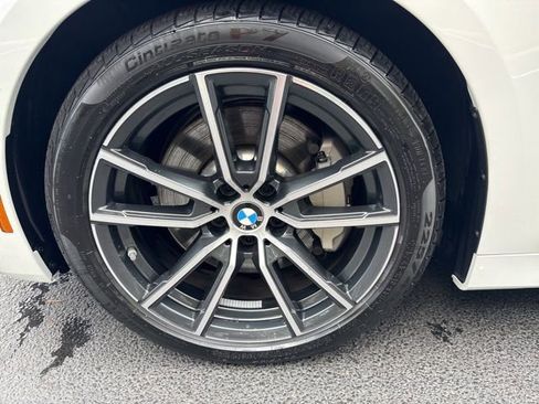 Used 2025 BMW 430i Convertible w/ Premium Package image 10