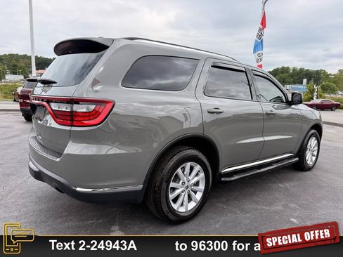 Used 2024 Dodge Durango SXT w/ Trailer Tow Group IV AWD/4WD image 4