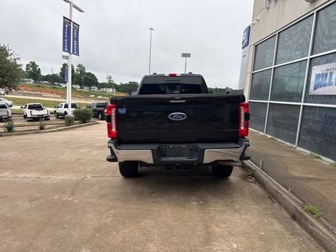 Used 2023 Ford F350 Lariat w/ Chrome Package AWD/4WD image 6