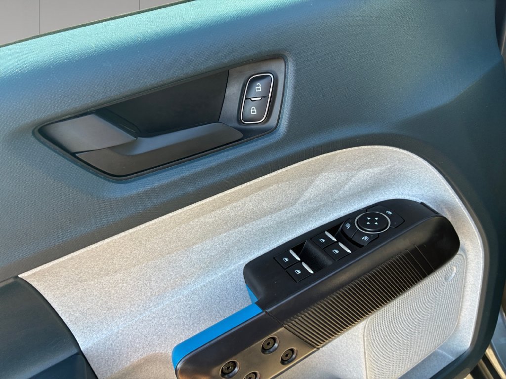 Used 2026 Ford Maverick XLT AWD/4WD image 12