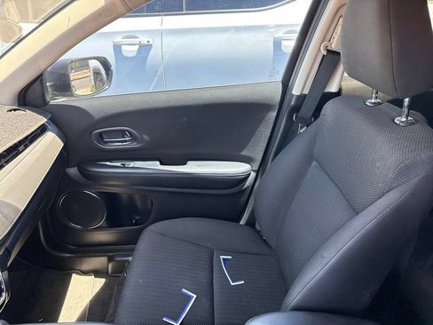 Used 2016 Honda HR-V EX image 13