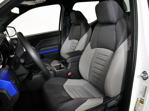 Used 2024 Toyota Tacoma TRD Sport image 10