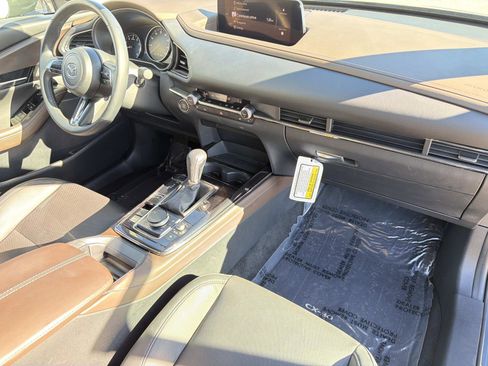 Used 2025 MAZDA CX-30 2.5 Turbo w/ Premium Plus Pkg image 29