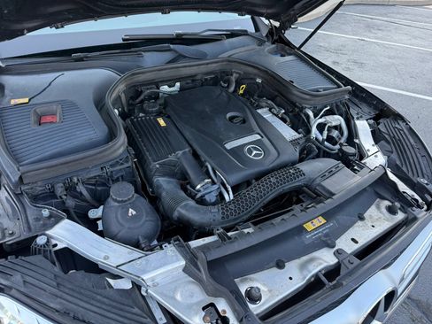 Used 2016 Mercedes-Benz GLC 300 4MATIC image 38