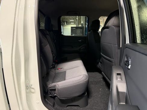 New 2026 Nissan Frontier SV w/ Tow Package AWD/4WD image 10