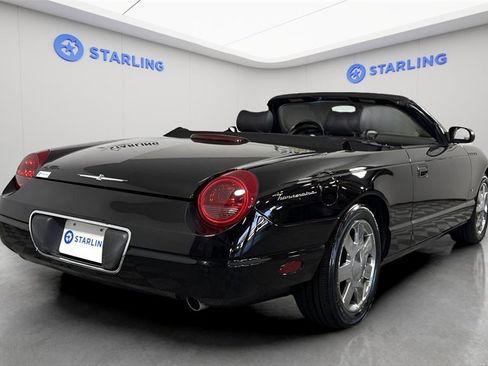 Used 2003 Ford Thunderbird image 8