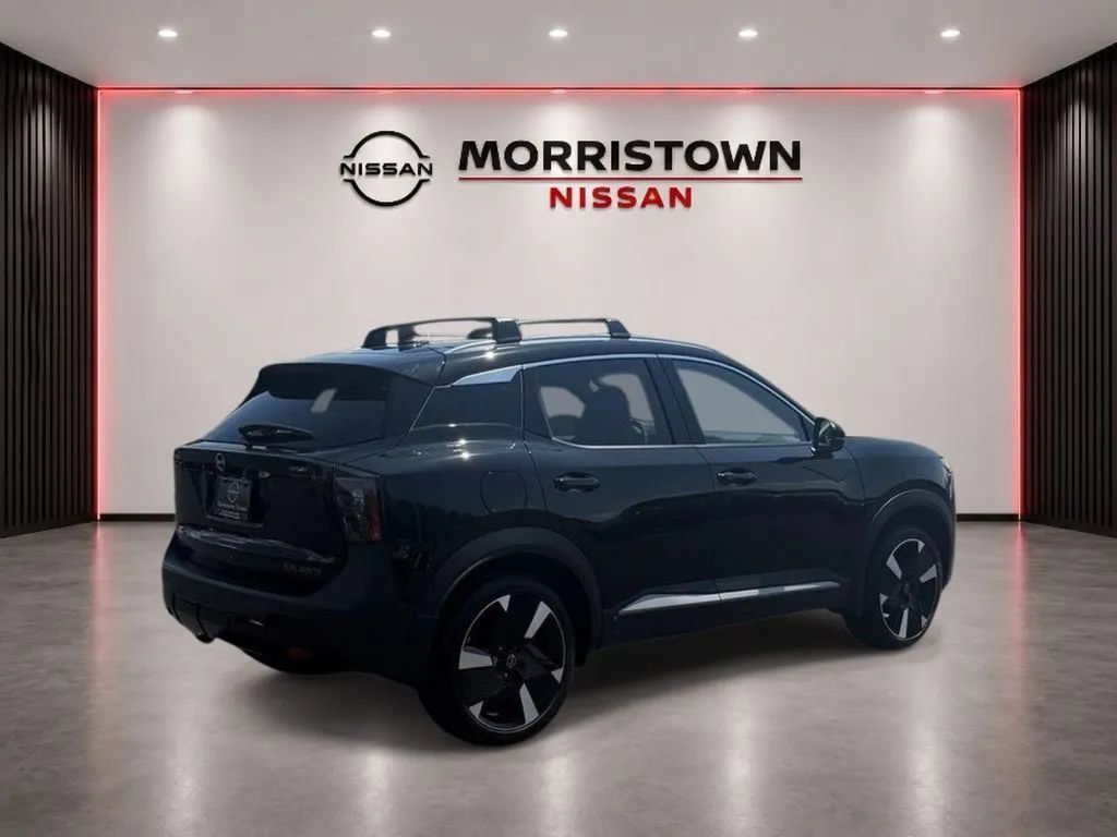 Used 2026 Nissan Kicks SR w/ Cold Weather Package AWD/4WD image 3