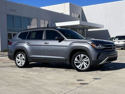 Used 2022 Volkswagen Atlas SE image 5