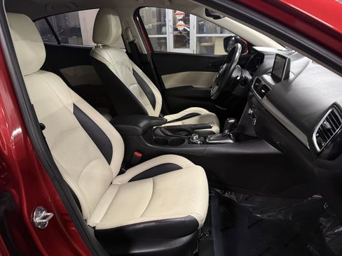 Used 2014 MAZDA MAZDA3 s Grand Touring image 37