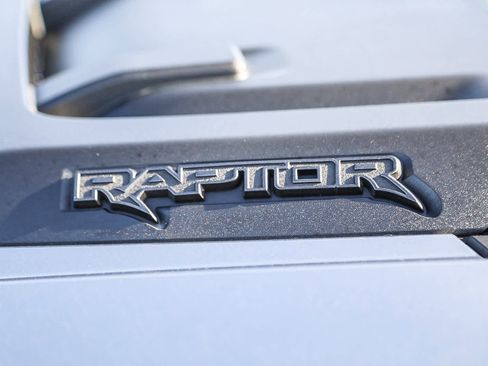 Used 2025 Ford F150 Raptor AWD/4WD image 27