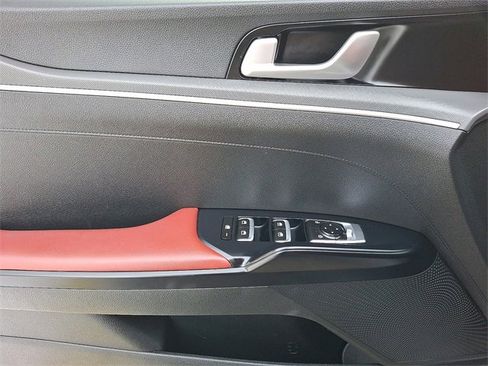 Used 2021 Kia K5 GT-Line image 12