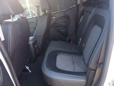 Used 2022 Chevrolet Colorado Z71 w/ Safety Package image 5